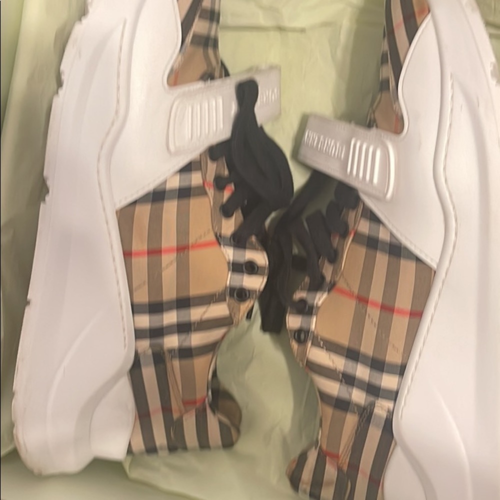 Burberry sneakers Only put on one time
